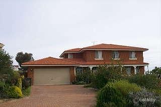 15 Peak View, Canning Vale, WA 6155