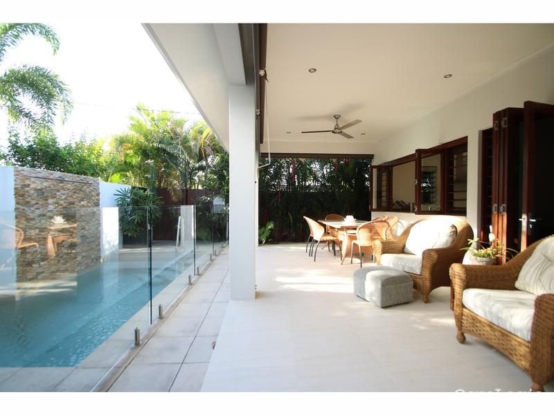 2/36 Veivers Rd, Palm Cove, QLD 4879