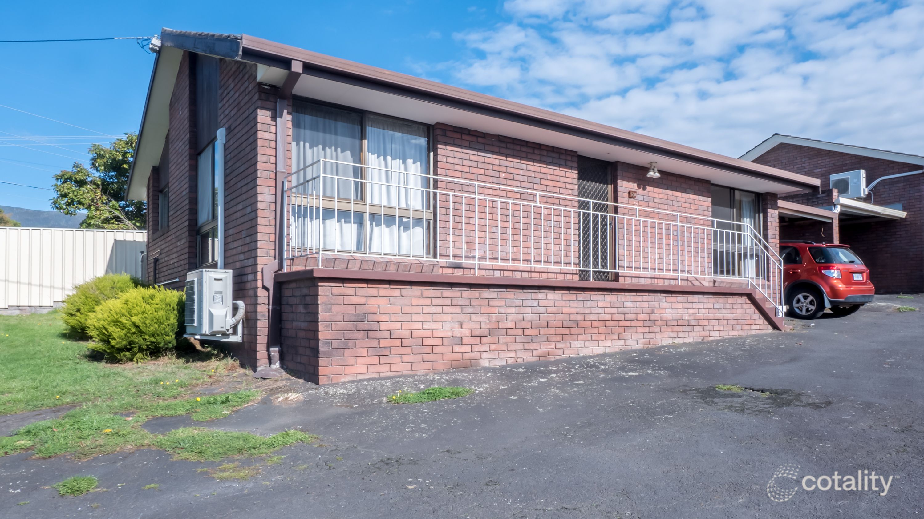 2/18 Illawarra Rd, Glenorchy, TAS 7010