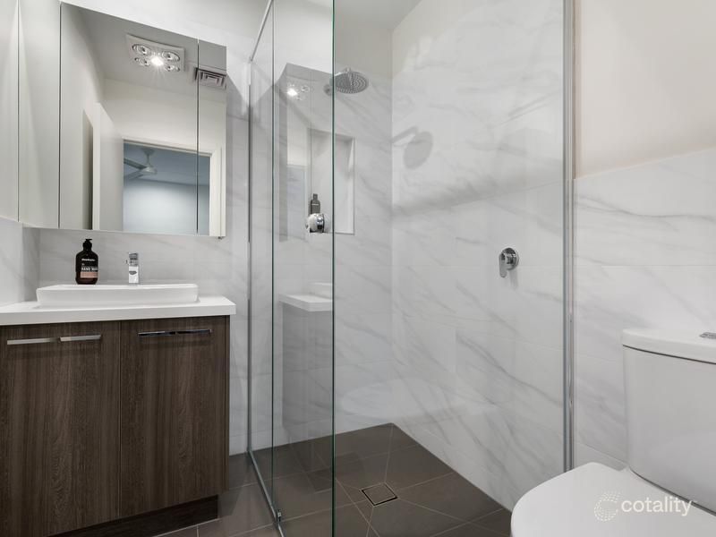 2/60 Bonnie View Rd, Croydon North, VIC 3136