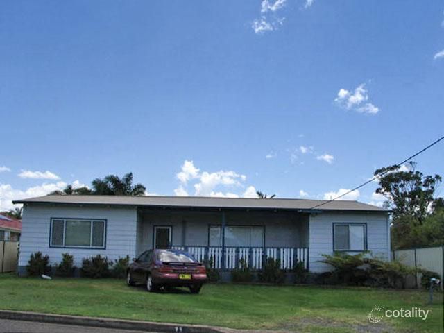 11 Biwong St, Blacksmiths, NSW 2281