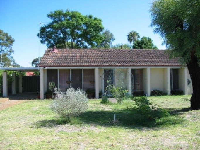 9 Ixora Pl, Pinjarra, WA 6208
