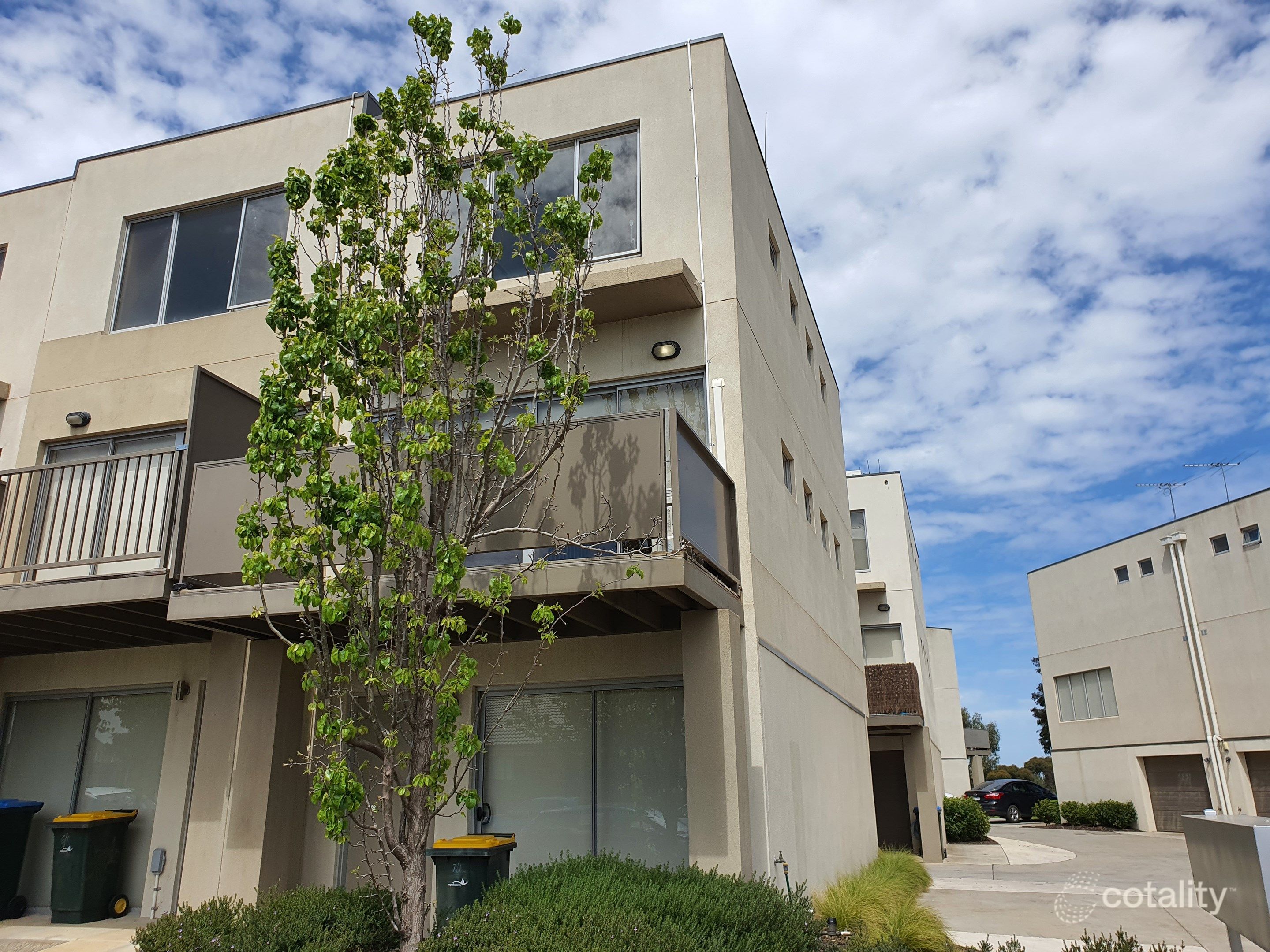 7/1 Clearwater Rise Pde, Truganina, VIC 3029