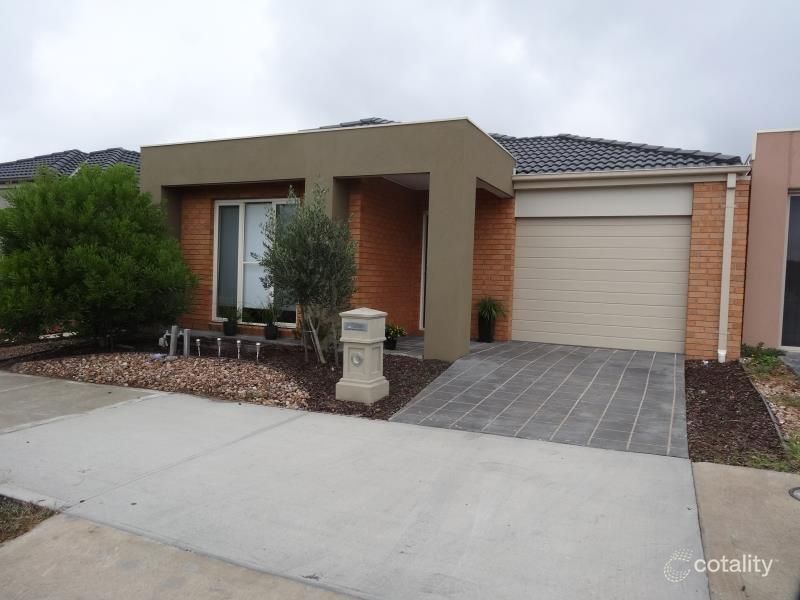 13 Grevillea St, Craigieburn, VIC 3064