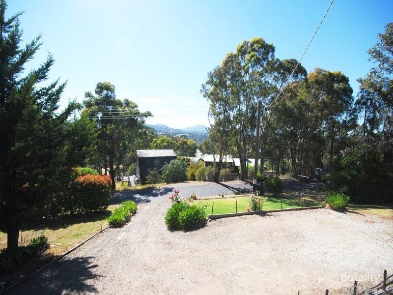 4 Grandview Dr, Goughs Bay, VIC 3723
