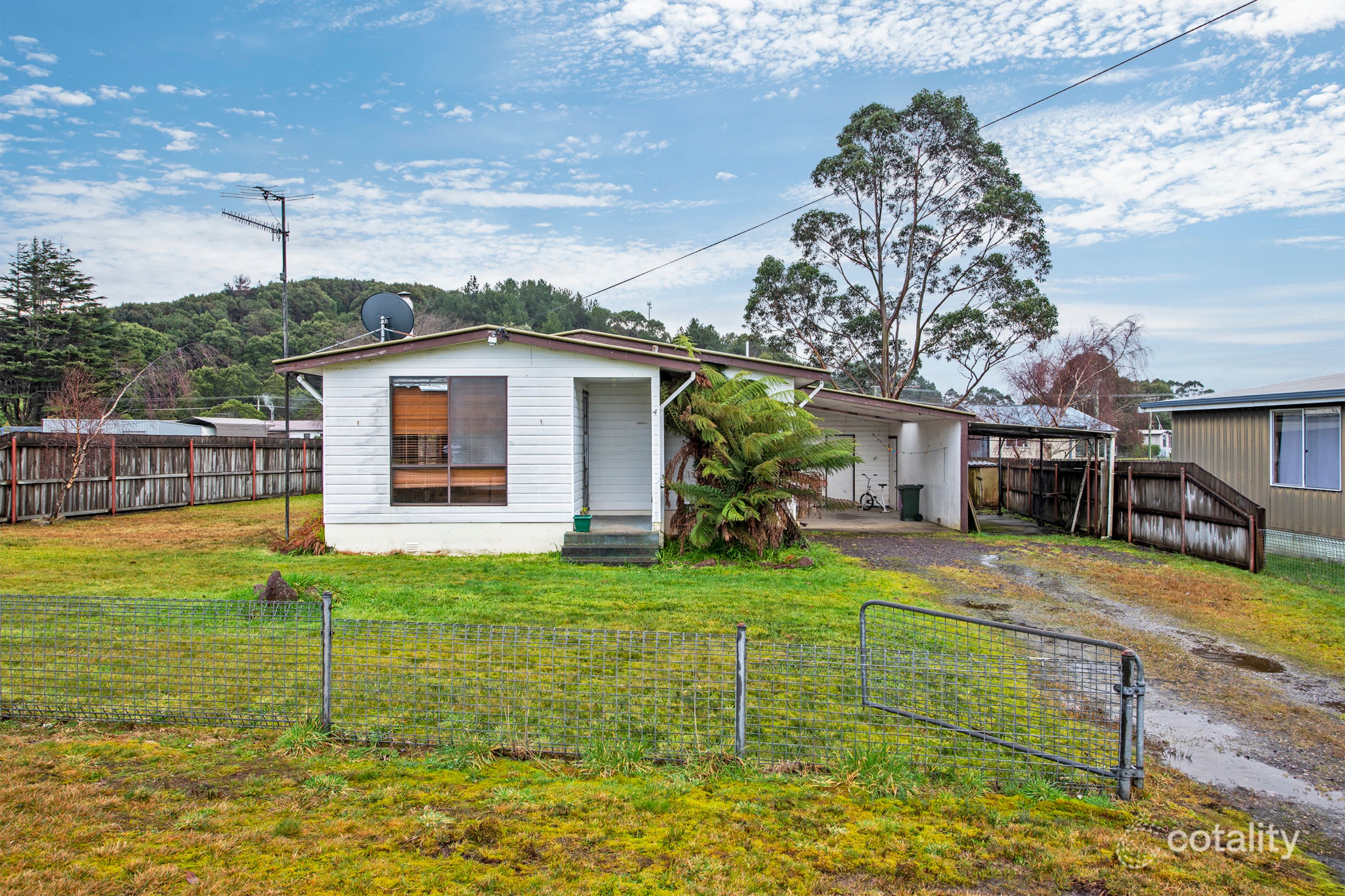 4 Belstead St, Zeehan, TAS 7469