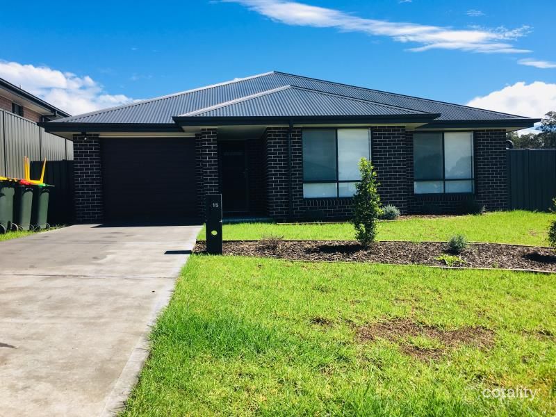 15 Cambridge St, Thornton, NSW 2322