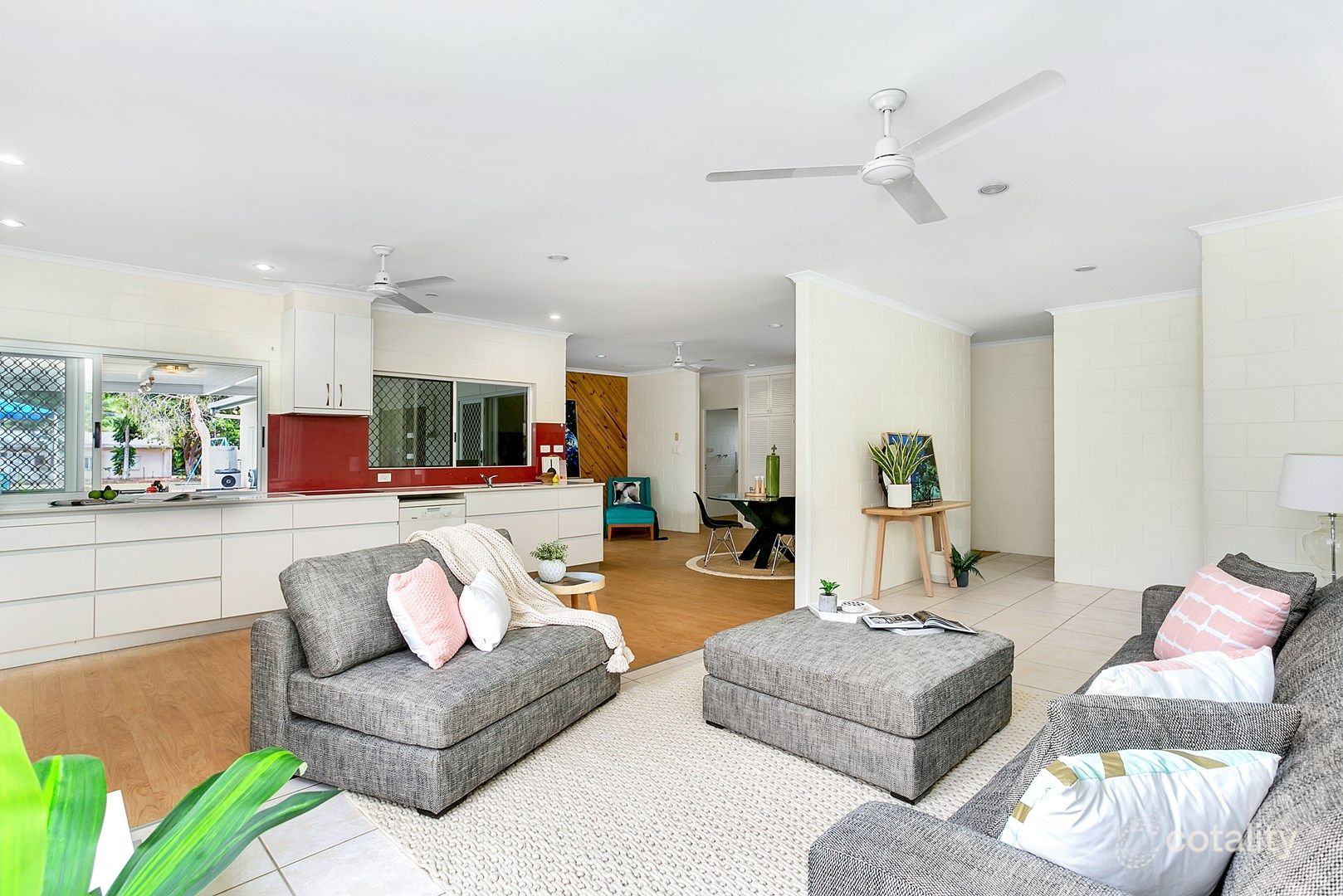 401 Varley St, Yorkeys Knob, QLD 4878