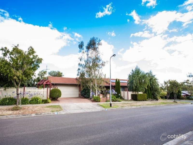 2 Myrtle Cres, Warragul, VIC 3820