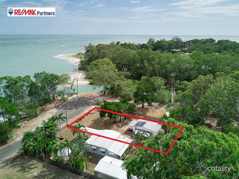 81 Moreton St, Toogoom, QLD 4655