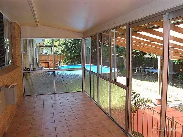 13 Sports Dr, Underwood, QLD 4119