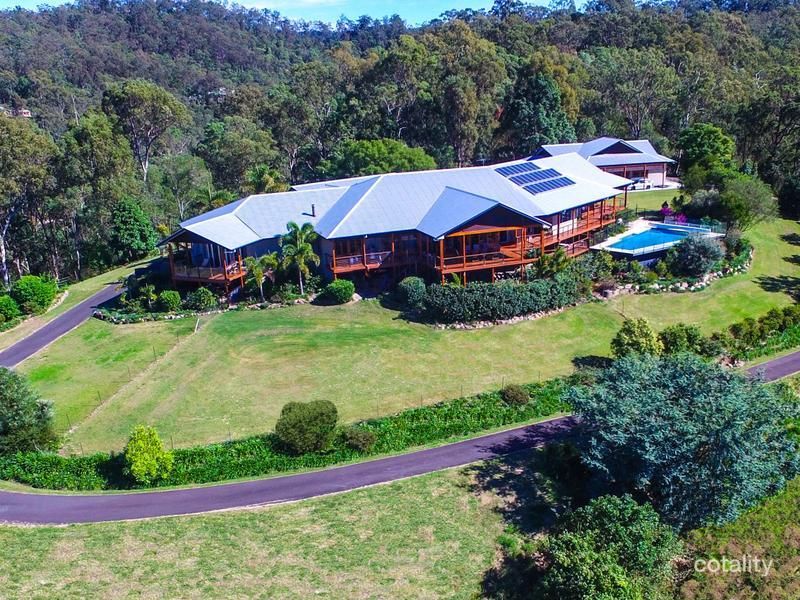 26 Canterbury Pl, The Gap, QLD 4061