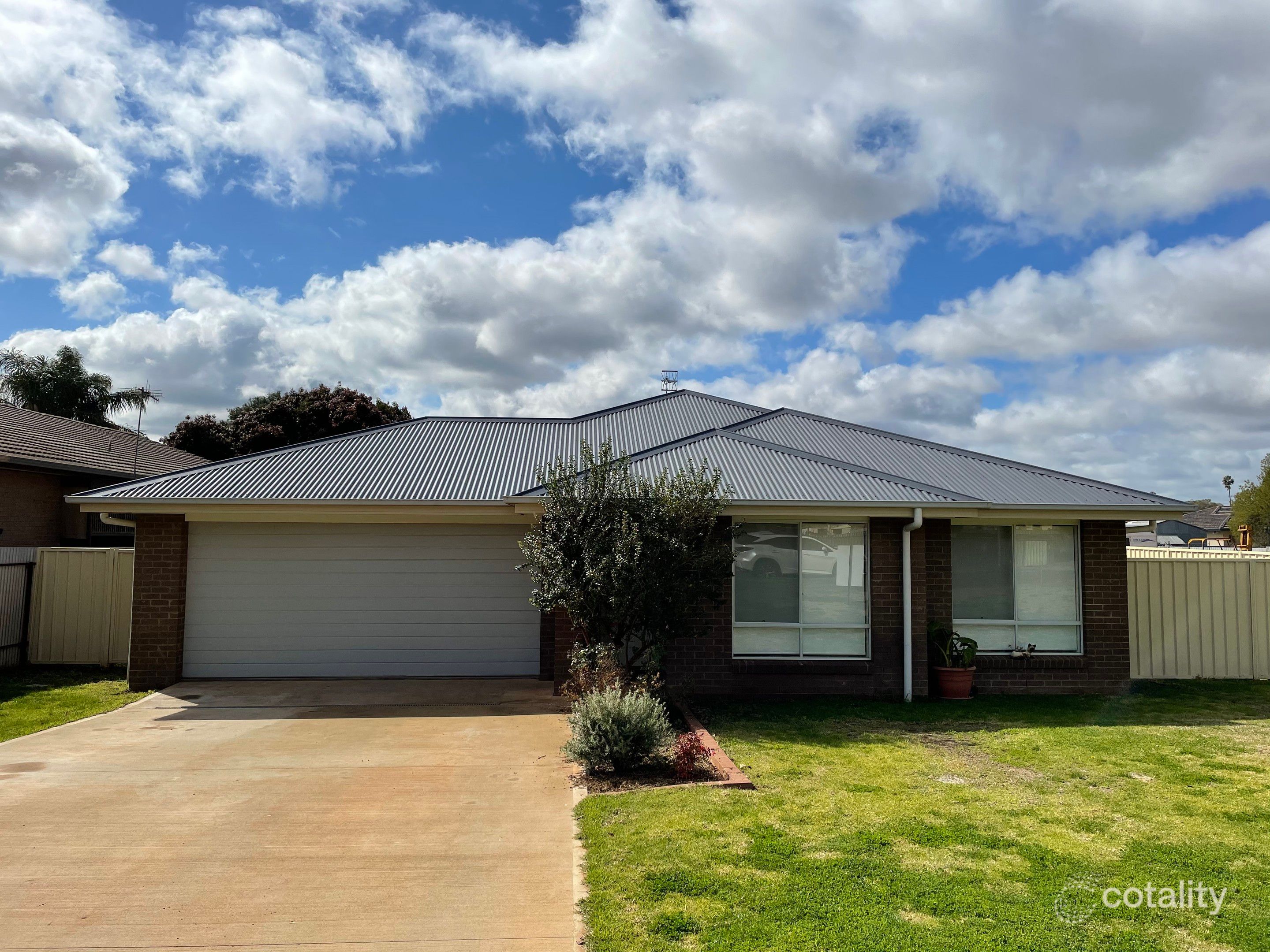 51 Watson Rd, Griffith, NSW 2680