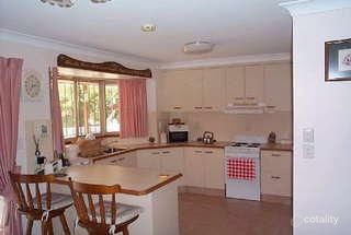 17 Law St, Bundamba, QLD 4304
