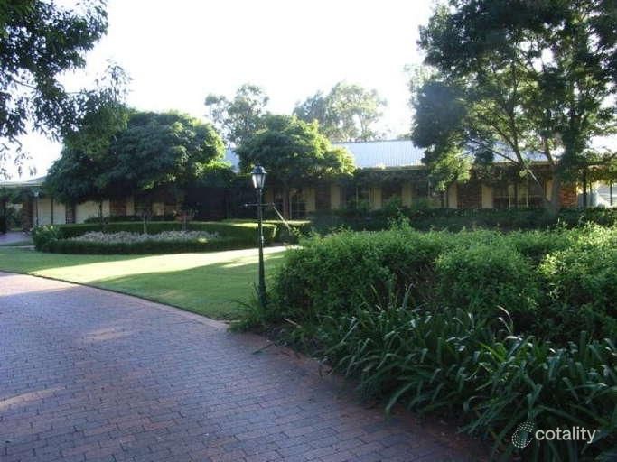 37 Willeroo Dr, Windsor Downs, NSW 2756