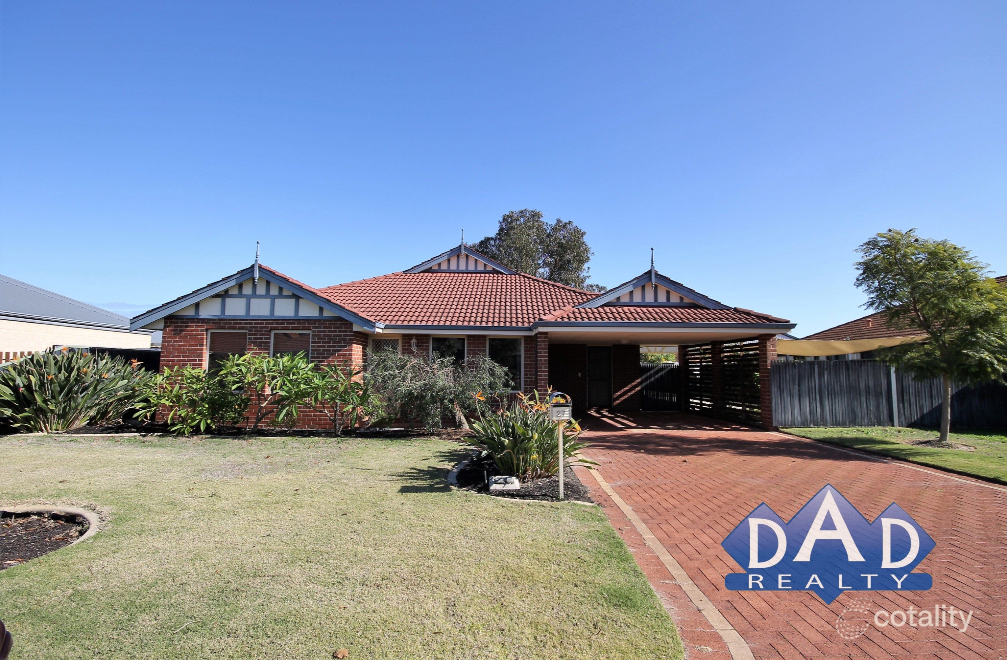 27 Glenfield Dr, Australind, WA 6233