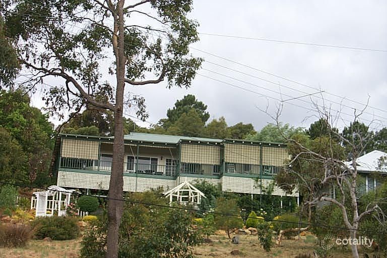 98 Kalamunda Rd, Kalamunda, WA 6076