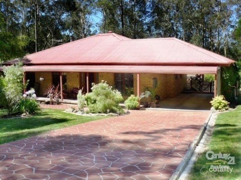 28 Burri Palm Way, Surfside, NSW 2536