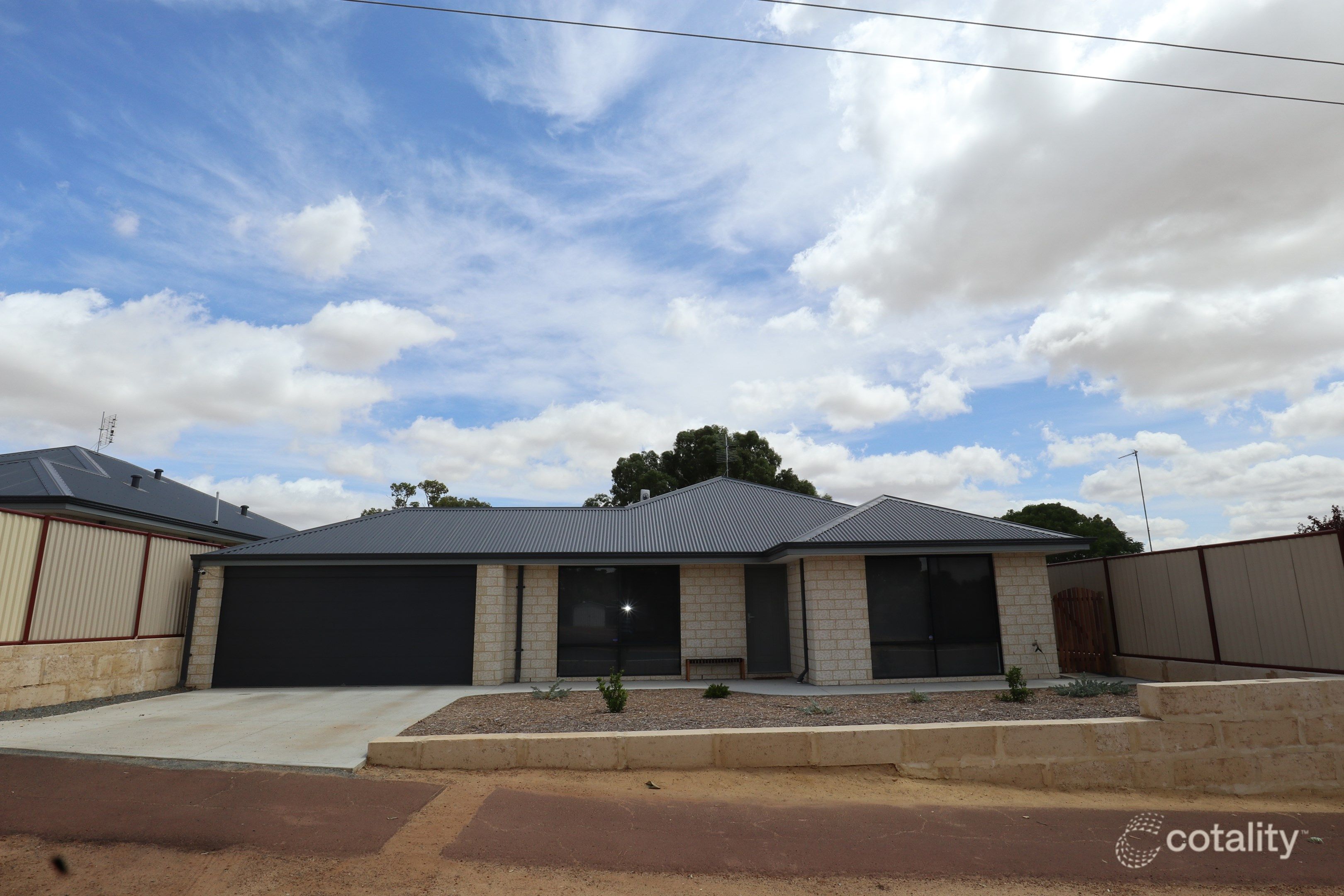 30 Lock St, Narrogin, WA 6312