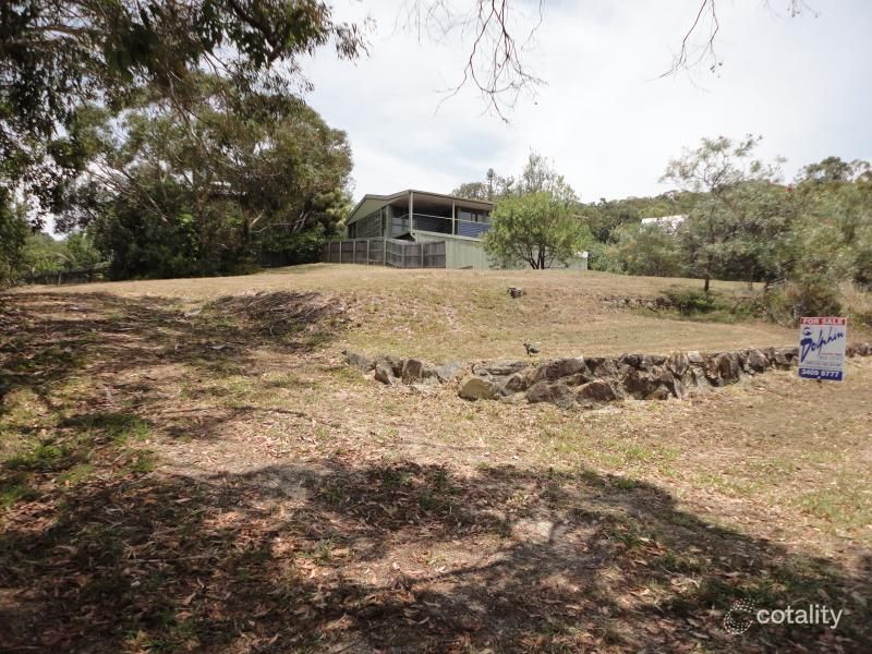 22 Cumming Pde, Point Lookout, QLD 4183