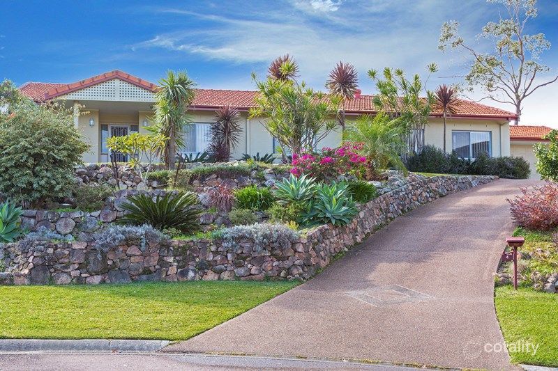 4 Tower Cl, Valentine, NSW 2280