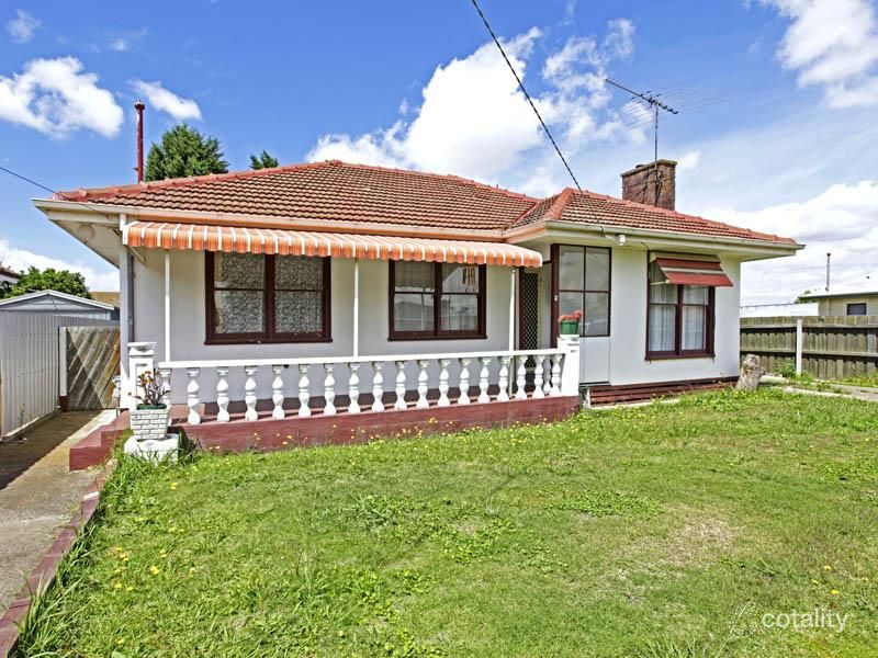 9 Swallow Cres, Norlane, VIC 3214