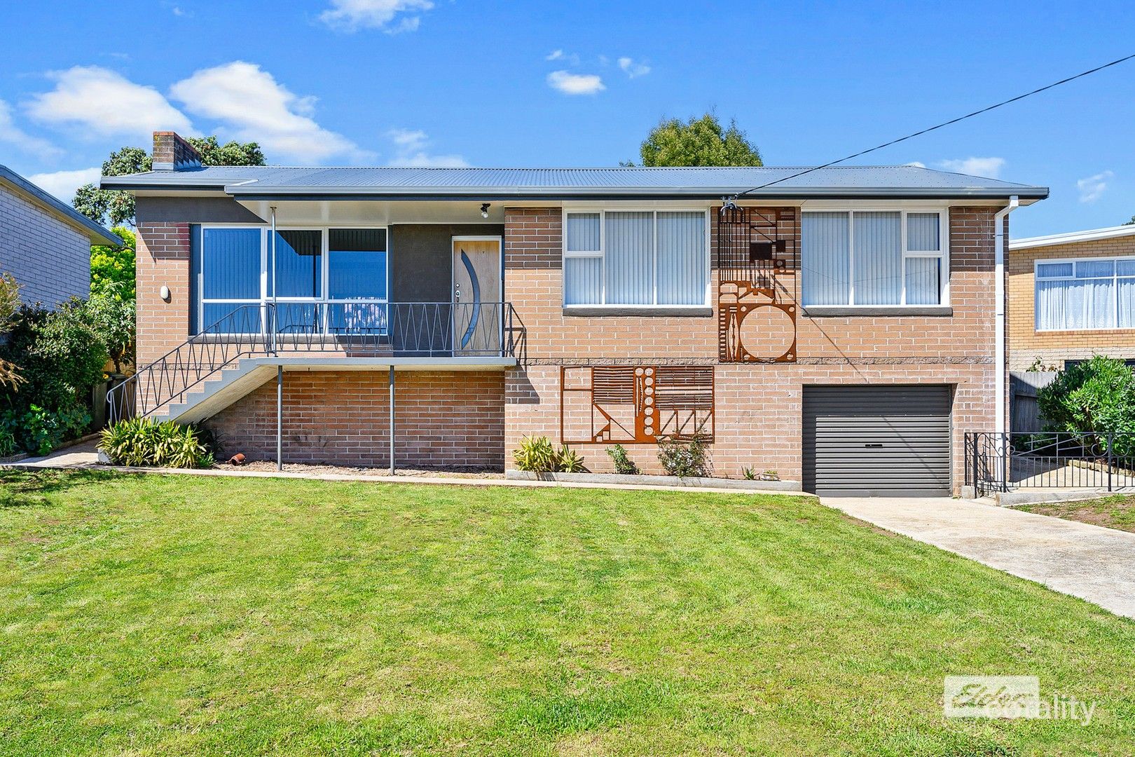 7 Brisbane Pl, Upper Burnie, TAS 7320