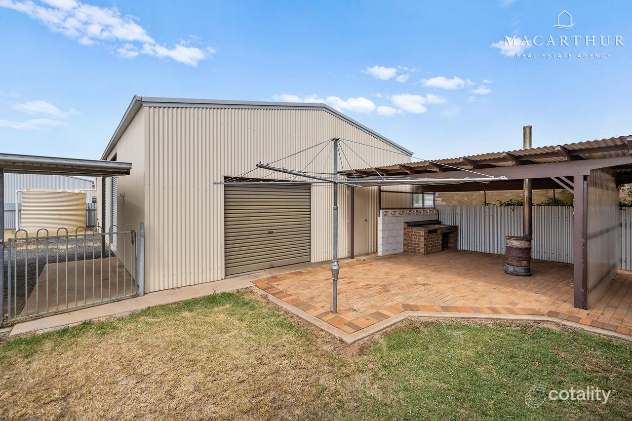 18 Green St, Lockhart, NSW 2656