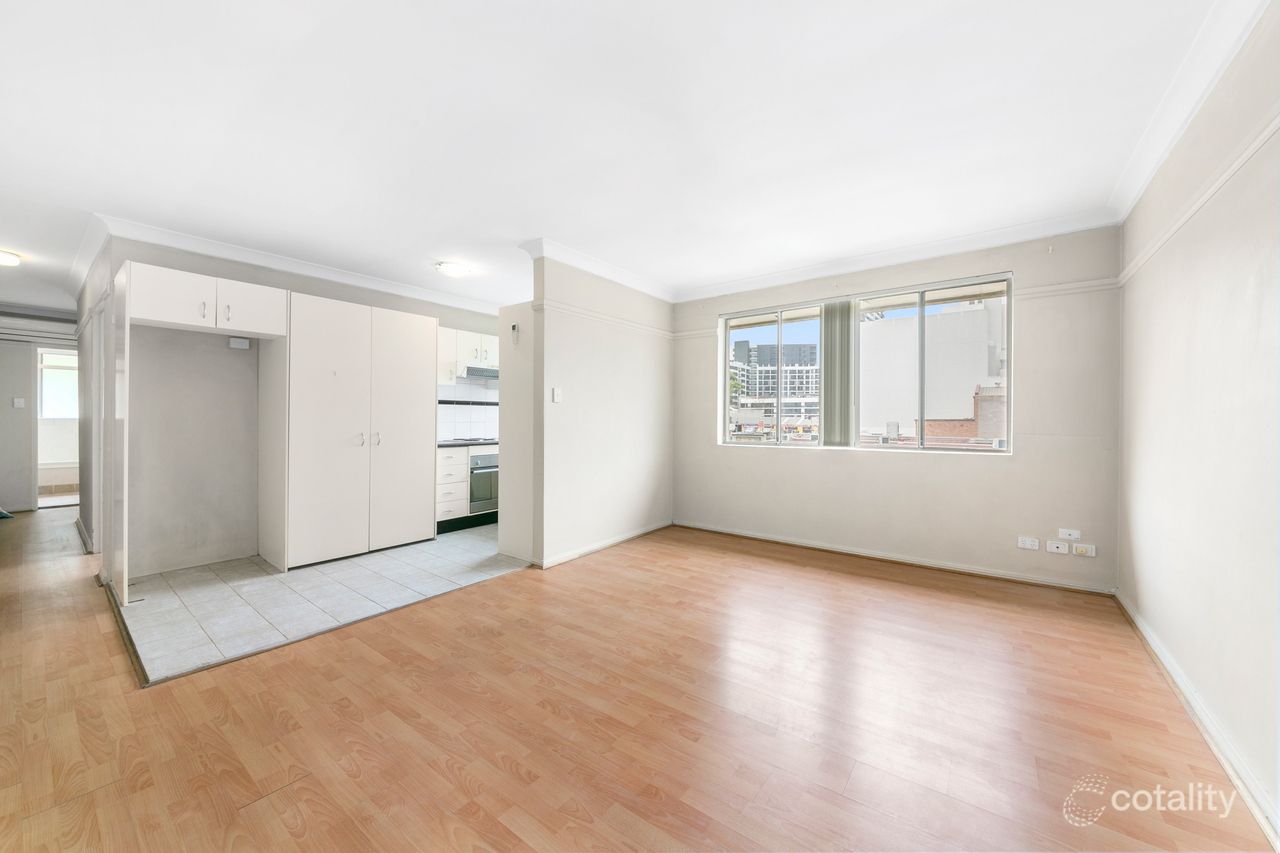 4/167 Pitt St, Merrylands, NSW 2160