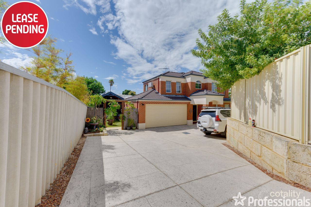 22a Mckenzie Rd, Shoalwater, WA 6169