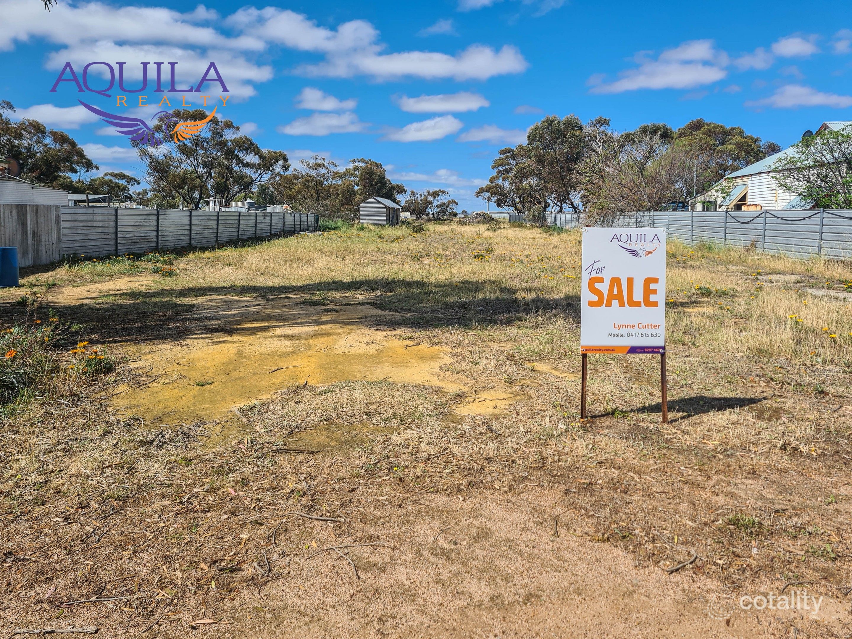 24 Moore St, Kellerberrin, WA 6410