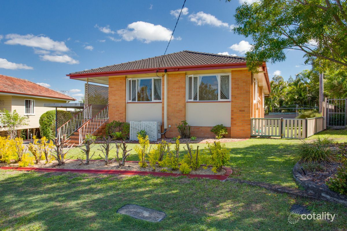 12 Besson St, Stafford Heights, QLD 4053