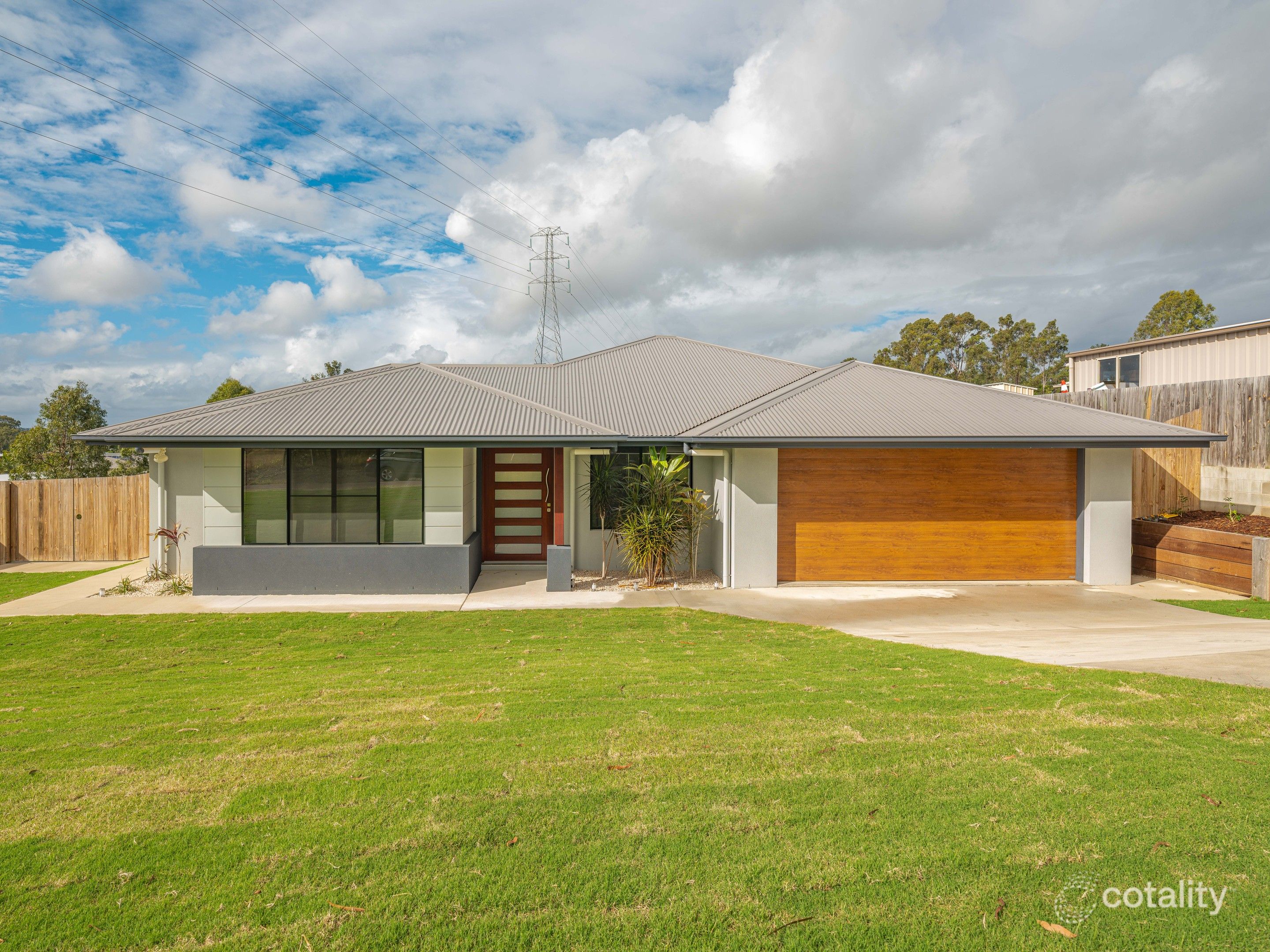 24 Eucalyptus Ave, Southside, QLD 4570