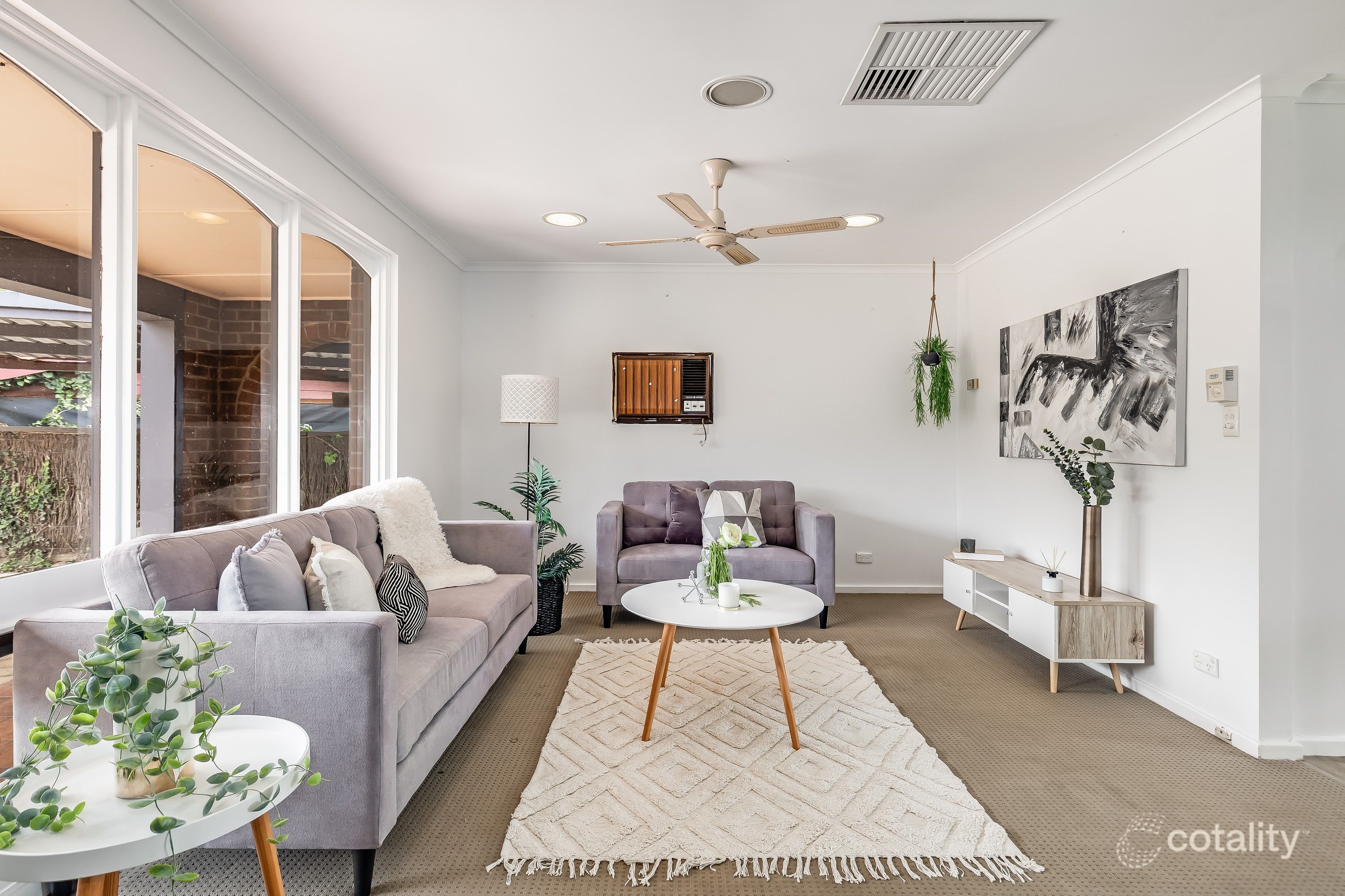 5 Thermopylae Ct, Hallett Cove, SA 5158