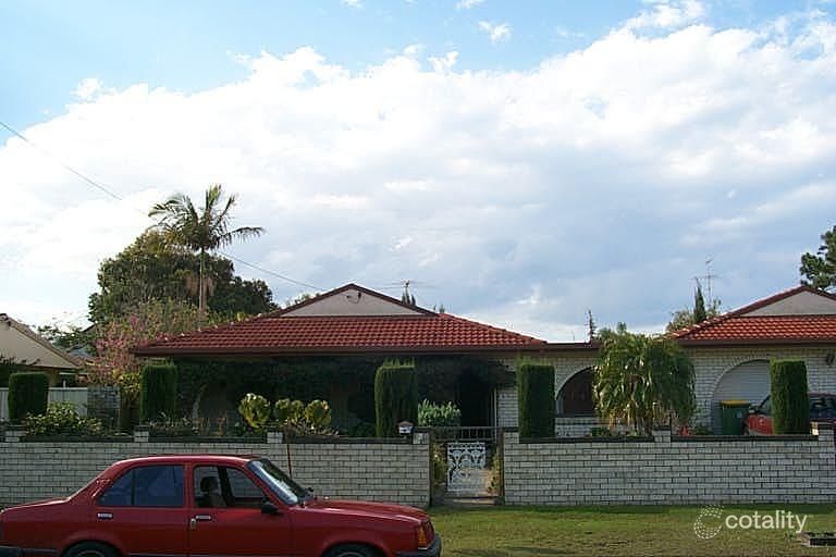 3 Birubi St, Minyama, QLD 4575