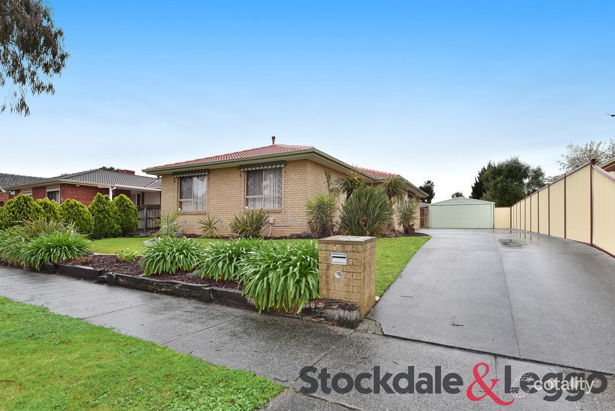32 Prince Of Wales Ave, Mill Park, VIC 3082