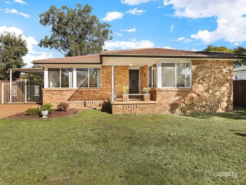 38 St Clair Ave, St Clair, NSW 2759