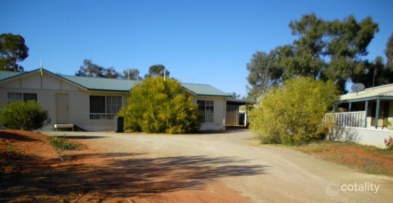 10 Kennebery Cres, Roxby Downs, SA 5725