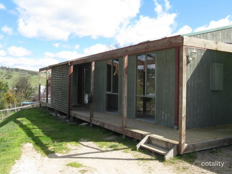 11 Brumley St, Omeo, VIC 3898