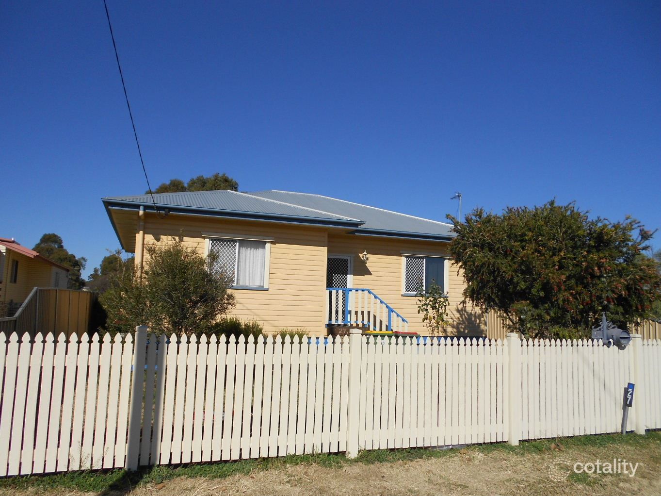 27 Gannan St, Clifton, QLD 4361