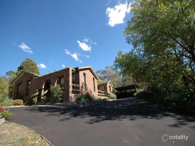 7 Ripon Cl, Diamond Creek, VIC 3089