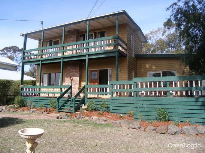 34 Dickinson Gr, Mount Martha, VIC 3934