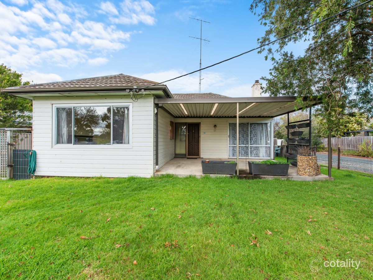 67 Anderson St, Bairnsdale, VIC 3875