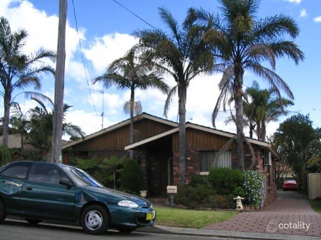 25 Gordon Ave, Oak Flats, NSW 2529