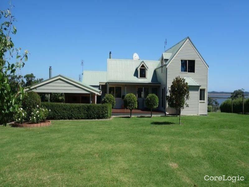 558 Lake Rd, Newmerella, VIC 3886