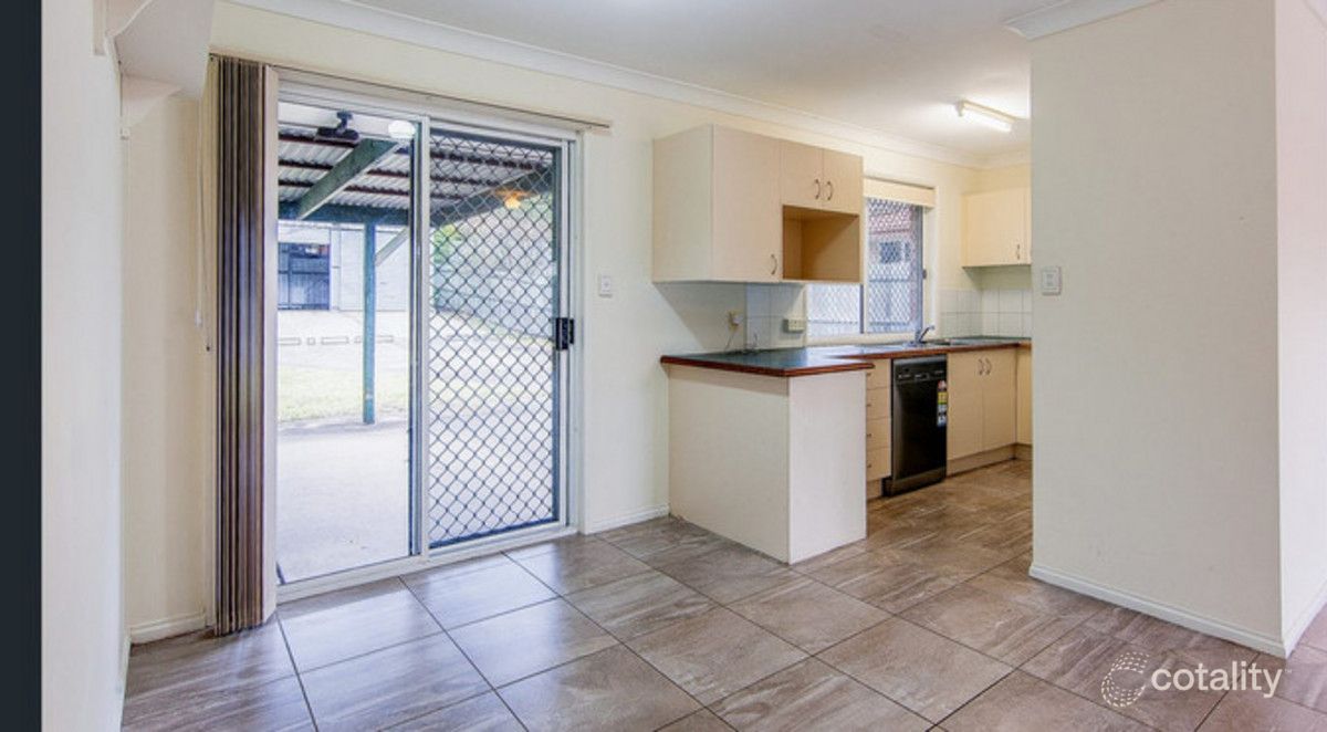 33 Rhodes St, Loganlea, QLD 4131