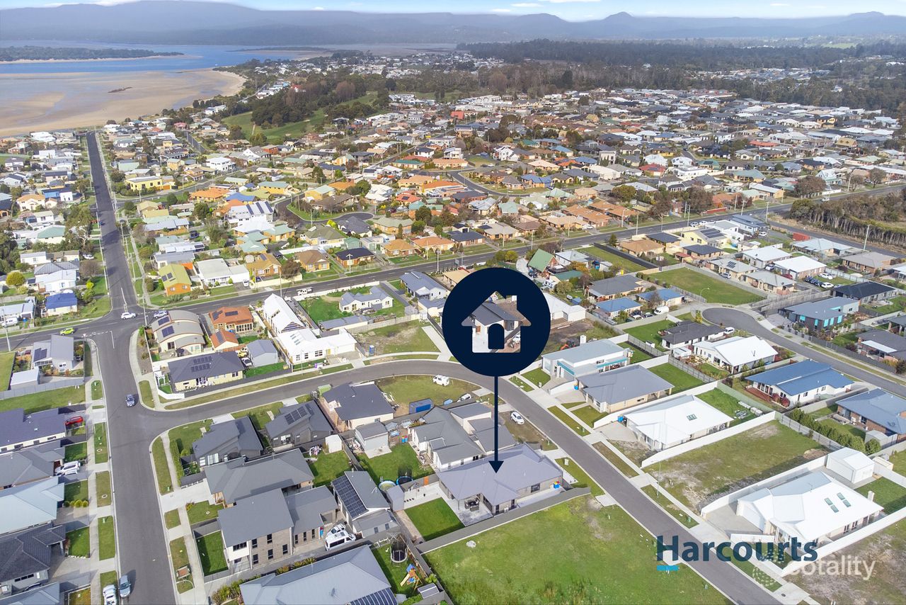 12 Mason Pl, Shearwater, TAS 7307
