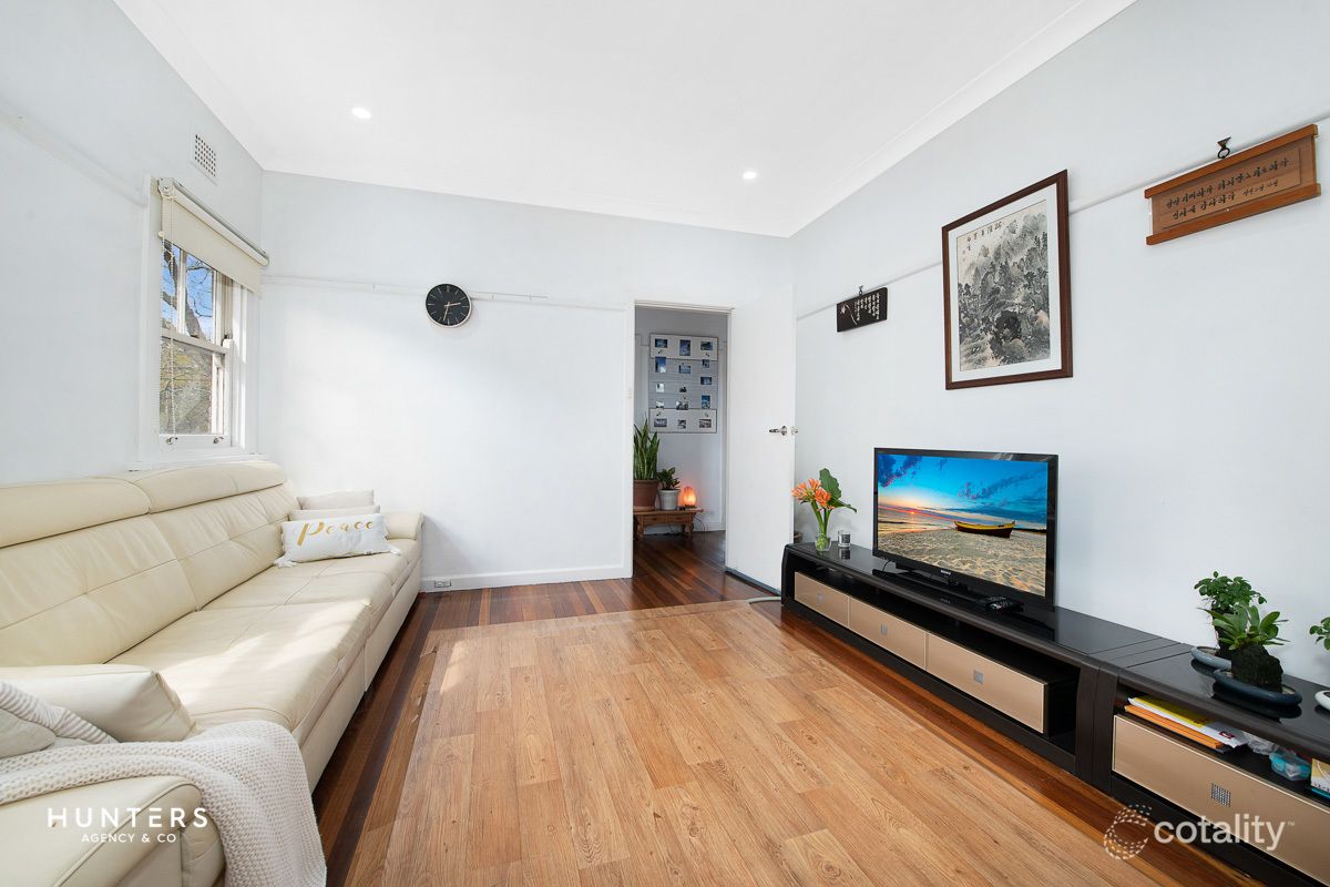 73 Galston Rd, Hornsby, NSW 2077