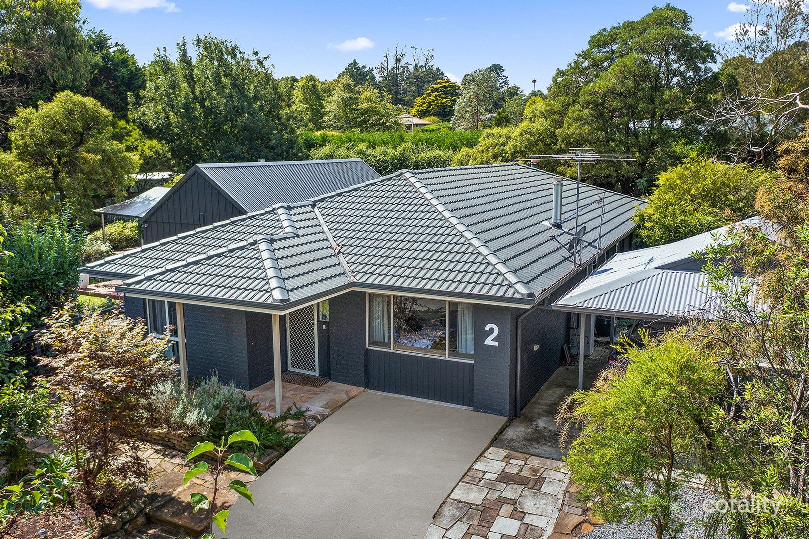 2 Forwood Cres, Bundanoon, NSW 2578