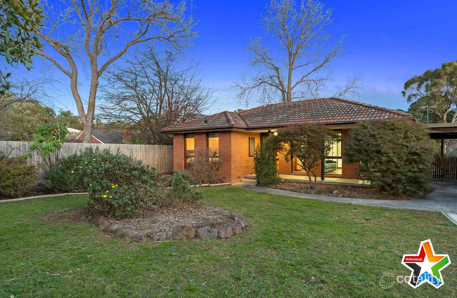 86 Taylor Rd, Mooroolbark, VIC 3138